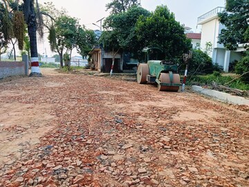  Plot – Exterior View View at Wazirganj - for Sale