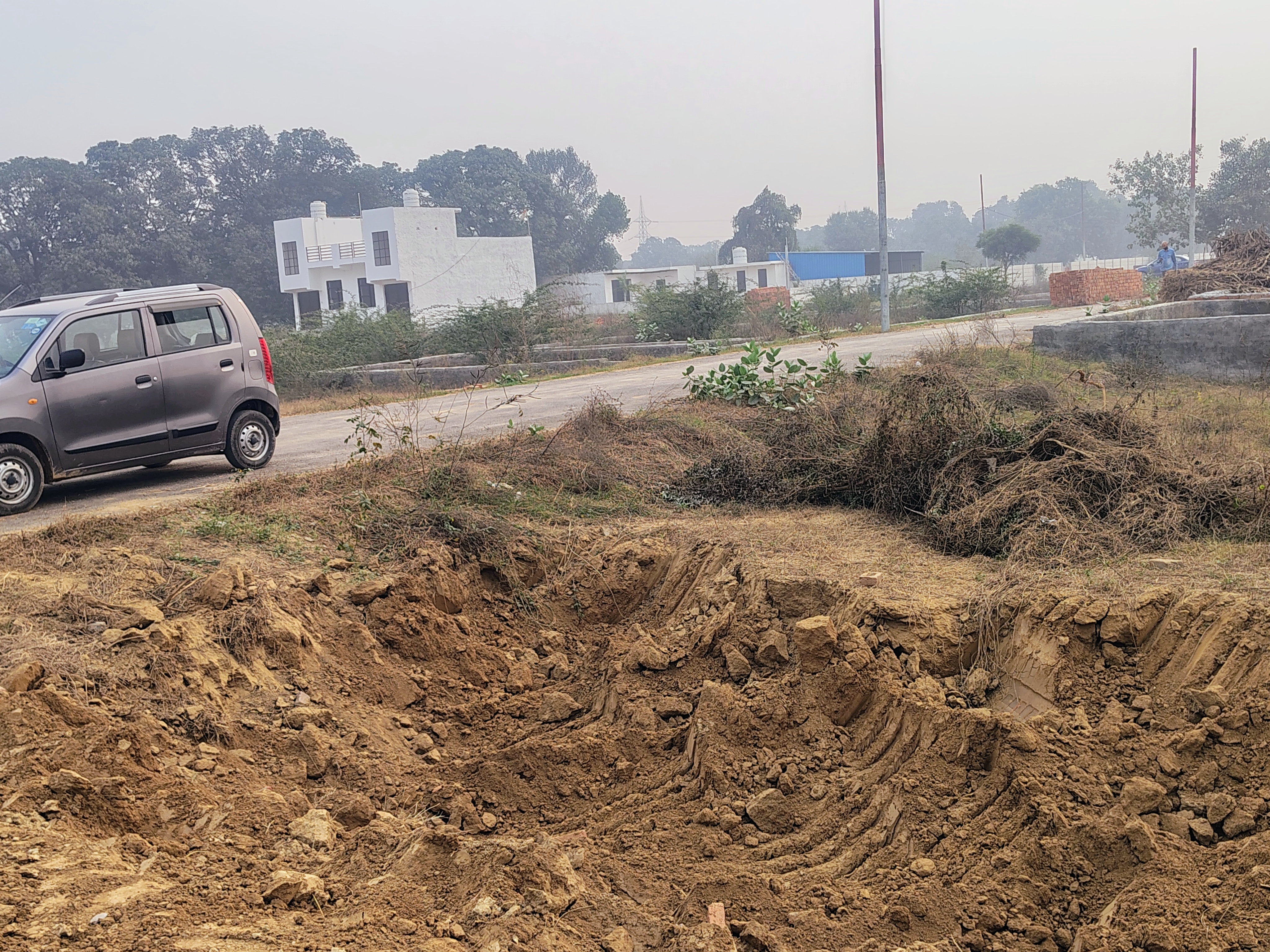 Plot For Sale in Shyam Kunj