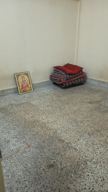 Parking in 1 BHK Apartment at Siddhivinayak Keshar, Somwar Peth – for Rent