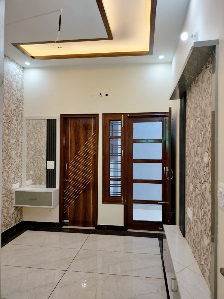 Room, sector 115 3 Bedroom 102 Sq.Yd. Independent House In Sector 115 Mohali 7824032