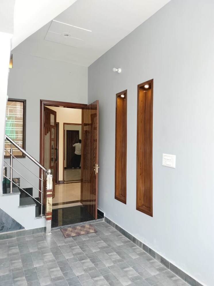 undefined, sector 115 3 Bedroom 102 Sq.Yd. Independent House In Sector 115 Mohali 7824032