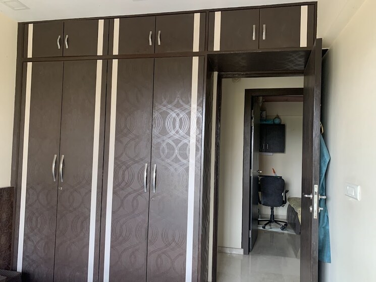 Bedroom, hiranandani-meadows 2.5 Bedroom 980 Sq.Ft. Apartment In Manpada Thane 7824064