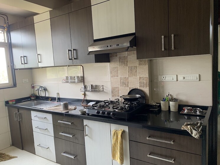 Kitchen, hiranandani-meadows 2.5 Bedroom 980 Sq.Ft. Apartment In Manpada Thane 7824064