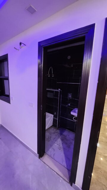 2 BHK Builder Floor For Rent in Uttam Nagar