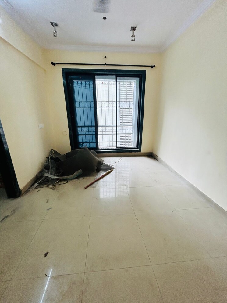 Room, seawoods 1 Bedroom 450 Sq.Ft. Apartment In Seawoods Navi Mumbai 7824242