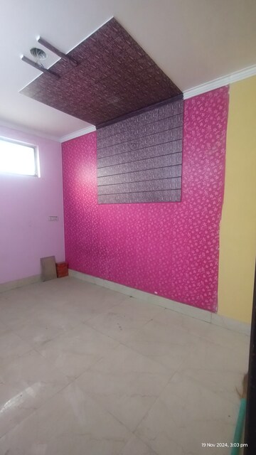Furnished Amenities in 2 BHK Builder Floor at Uttam Nagar – for Sale