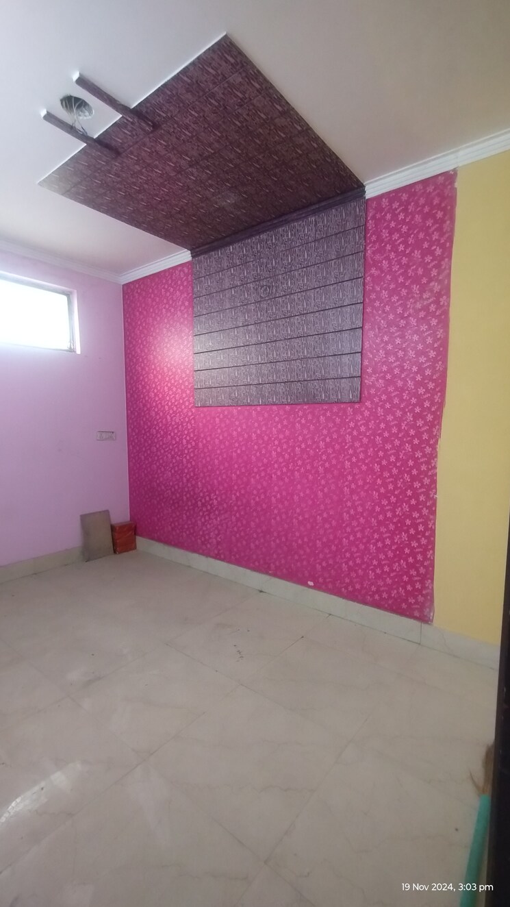 undefined, uttam nagar 2 Bedroom 60 Sq.Yd. Builder Floor In Uttam Nagar Delhi 7825530