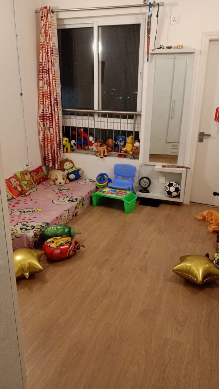 Living Room, emaar-palm-gardens 3 Bedroom 1720 Sq.Ft. Apartment In Sector 83 Gurgaon 7824598