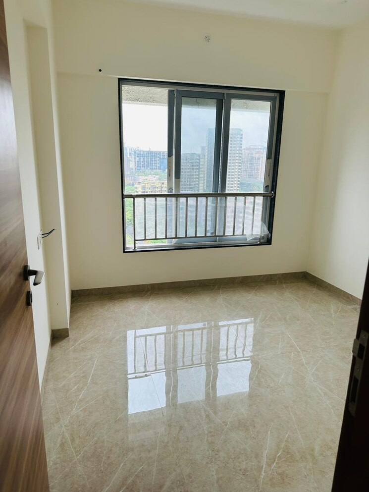 Room, thapar-suburbia 2 Bedroom 726 Sq.Ft. Apartment In Chembur Mumbai 7824840
