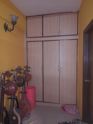 Furnished Amenities in 2 BHK Apartment at Excelsior Plaza, Shivaji Nagar – for Sale