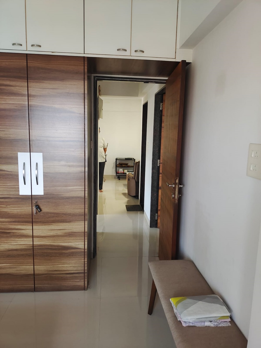 2 BHK Apartment For Rent in Santacruz West Mumbai  7824965