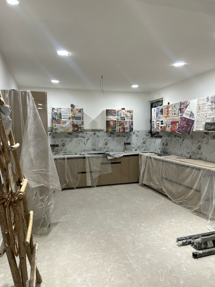 Kitchen, sector 85 5 Bedroom 350 Sq.Yd. Builder Floor In Sector 85 Faridabad 7825084