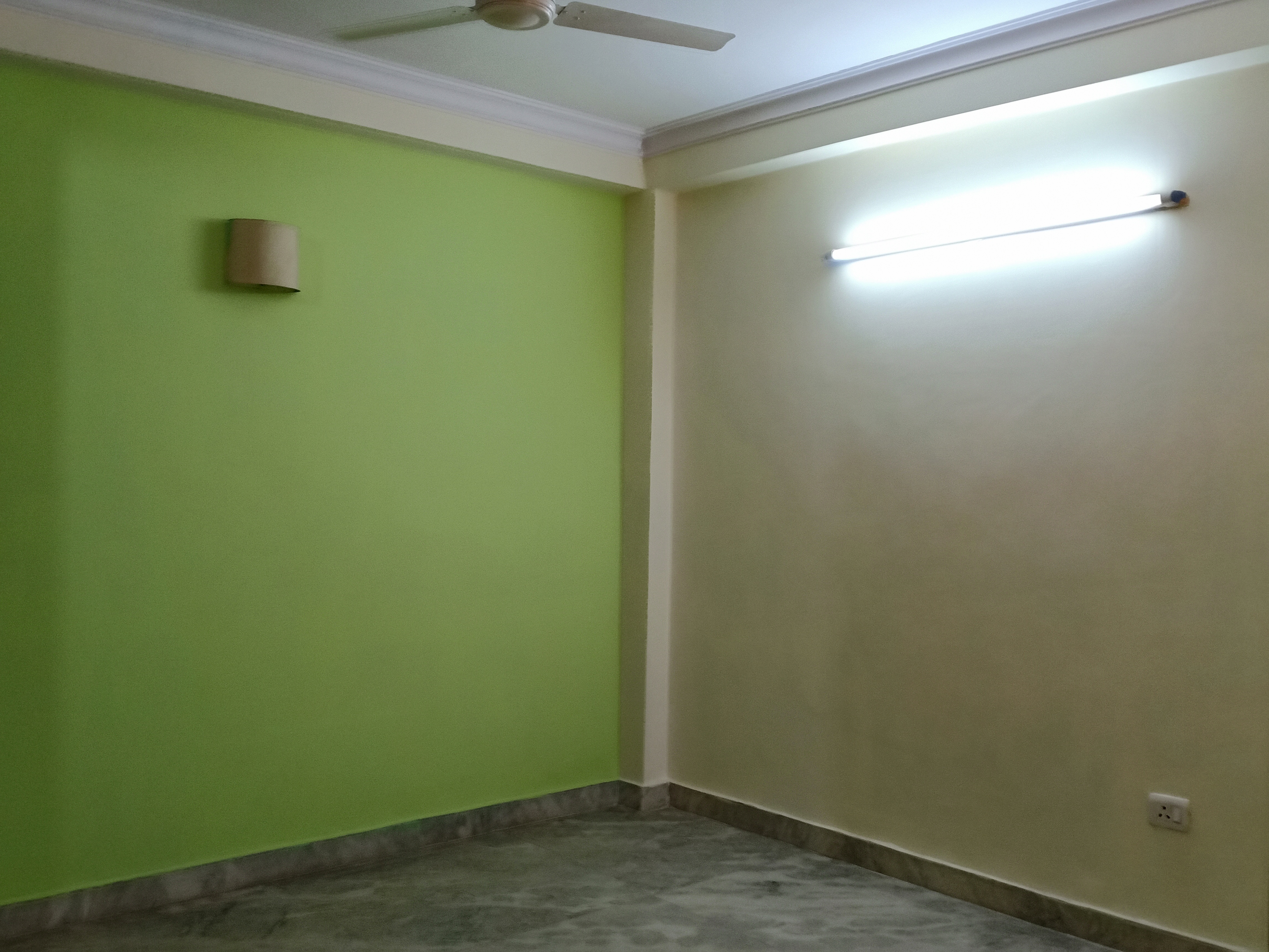 2 BHK Apartment For Rent in Shri Radha Krishan Khirki Extension Delhi  7825013