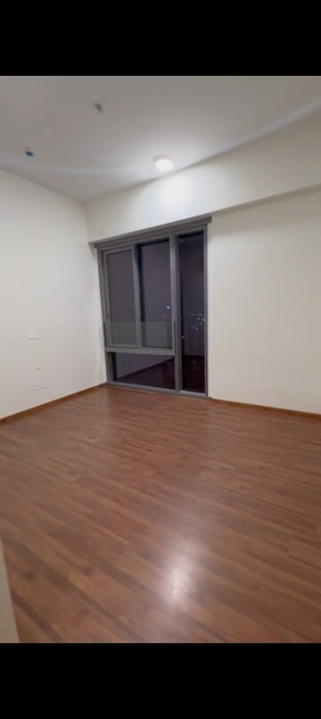 Room in 2 BHK Apartment at Piramal Mahalaxmi, Mahalaxmi – for Sale