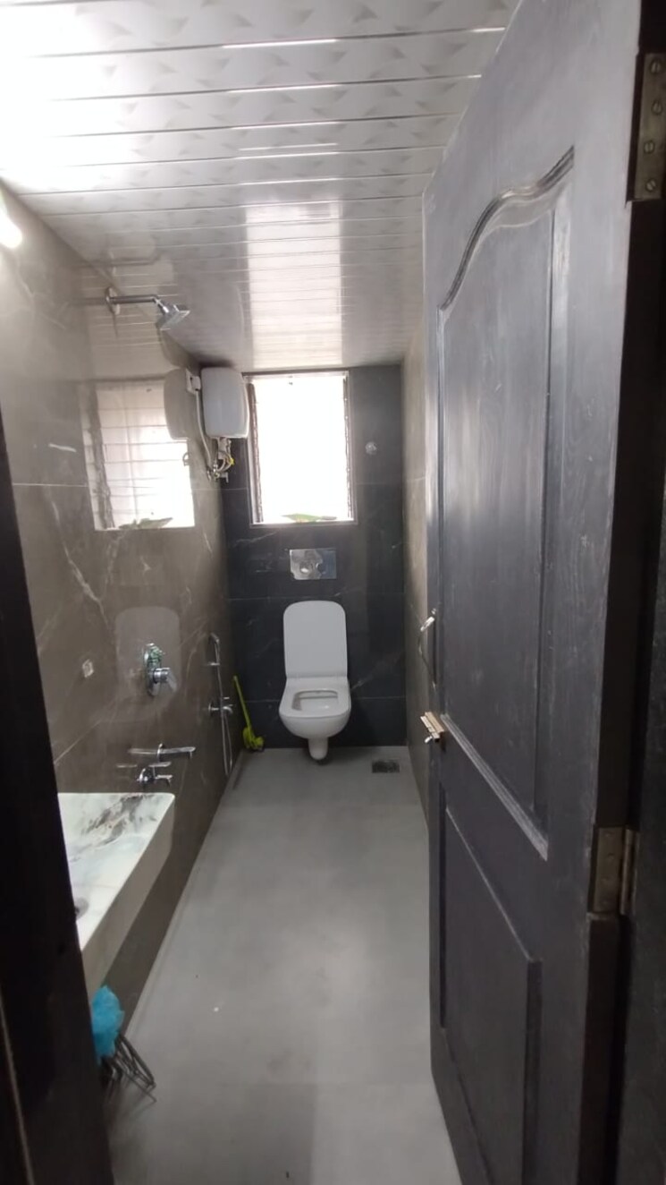 Bathroom, seva-samiti-chs 2 Bedroom 850 Sq.Ft. Apartment In Sion East Mumbai 7825555