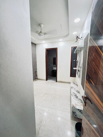 2 BHK Builder Floor For Rent in Sector 26
