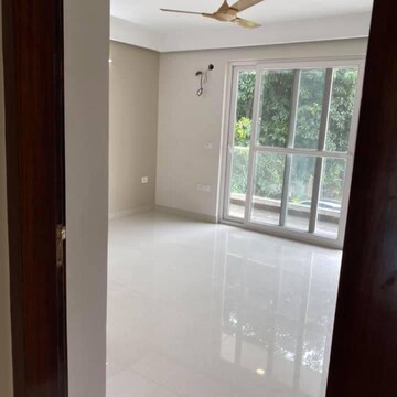 Room in 3 BHK Apartment at Smart World Gems, Sector 89 – for Sale