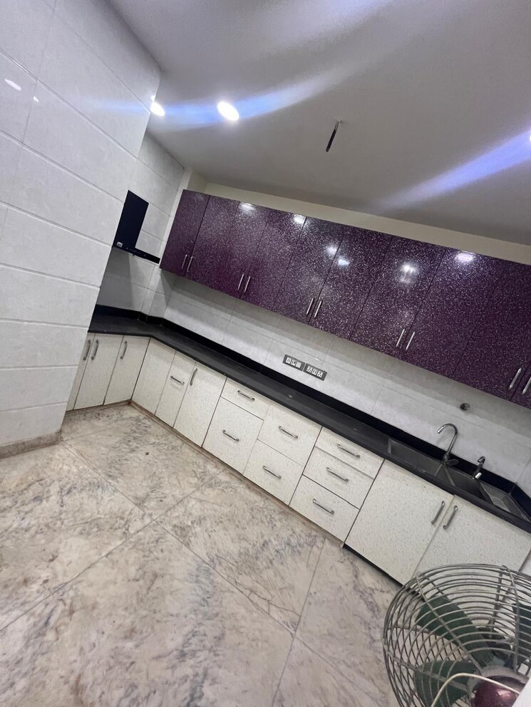 Kitchen, sector 41 3 Bedroom 1648 Sq.Ft. Builder Floor In Sector 41 Noida 7826194