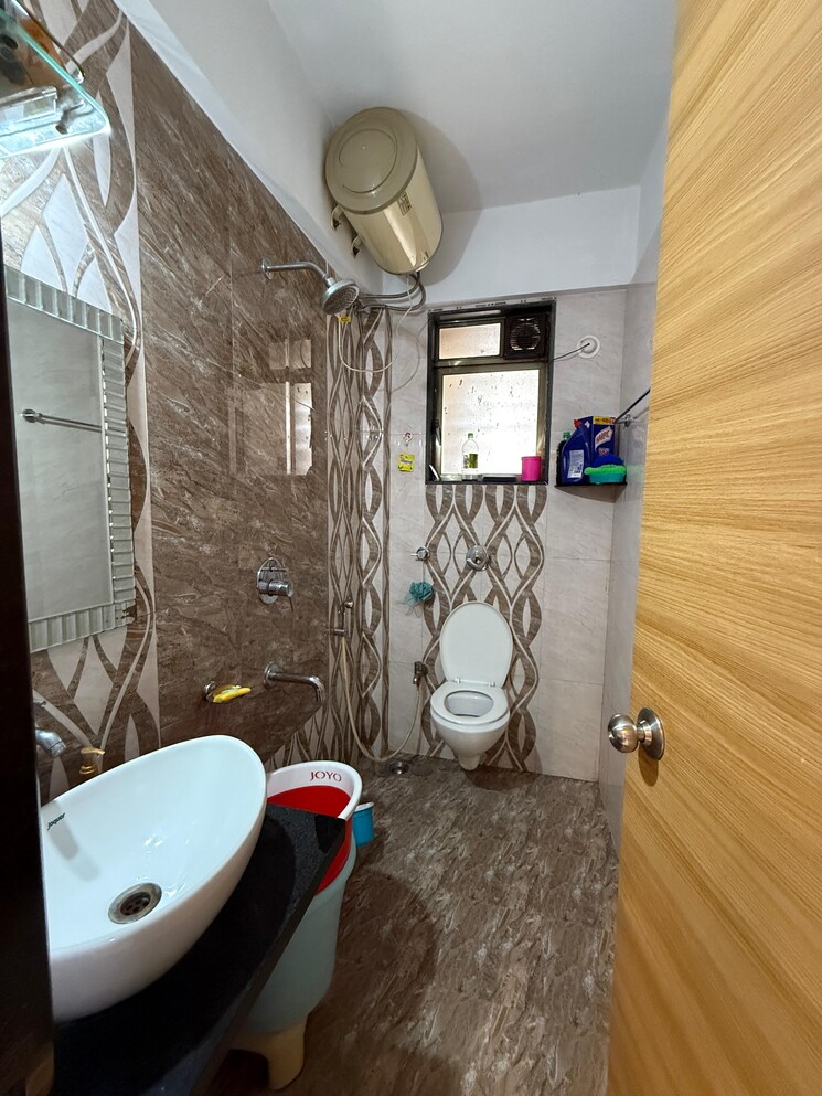 Bathroom, chandak-sparkling-wing 2 Bedroom 600 Sq.Ft. Apartment In Dahisar East Mumbai 7826359