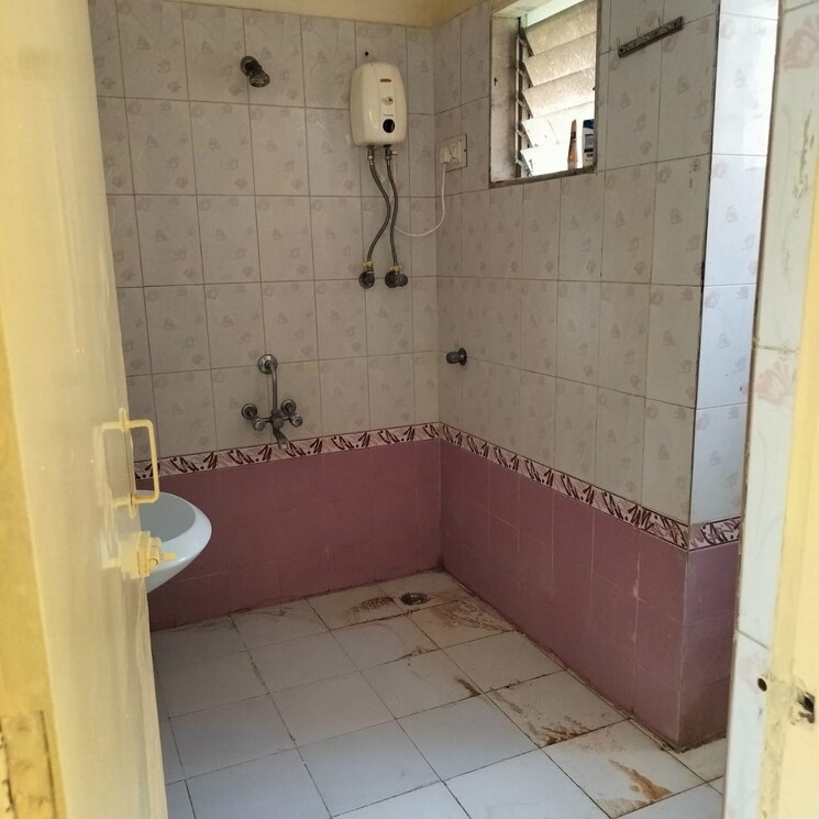 Bathroom, soham-parijat-gardens 1 Bedroom 400 Sq.Ft. Apartment In Ghodbunder Road Thane 7826521