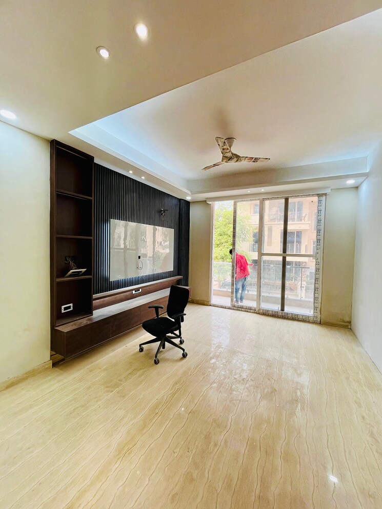 Room, ansal-api-esencia 3.5 Bedroom 251 Sq.Yd. Builder Floor In Sector 67 Gurgaon 7826574