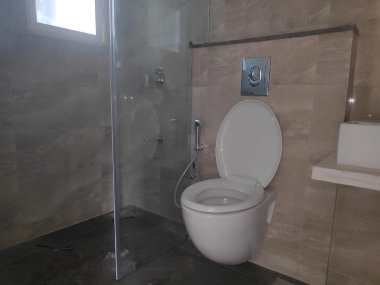 Bathroom, pharande-puneville 2 Bedroom 728 Sq.Ft. Apartment In Tathawade Pune 7826738