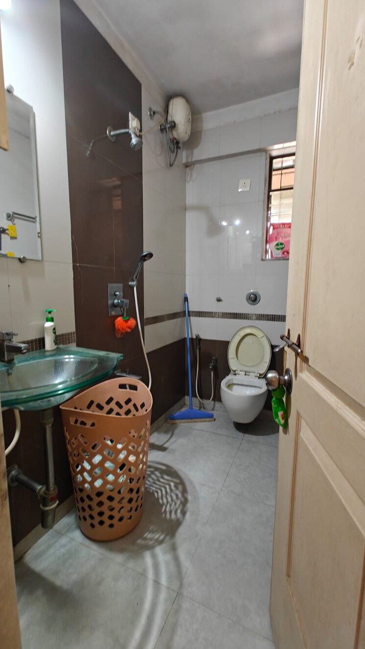 Master Bedroom, dedhia-palatial-height 3 Bedroom 1350 Sq.Ft. Apartment In Powai Mumbai 7826770