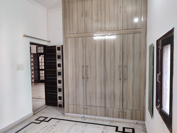 Room, gomti nagar 3 Bedroom 1855 Sq.Ft. Independent House In Gomti Nagar Lucknow 7826786