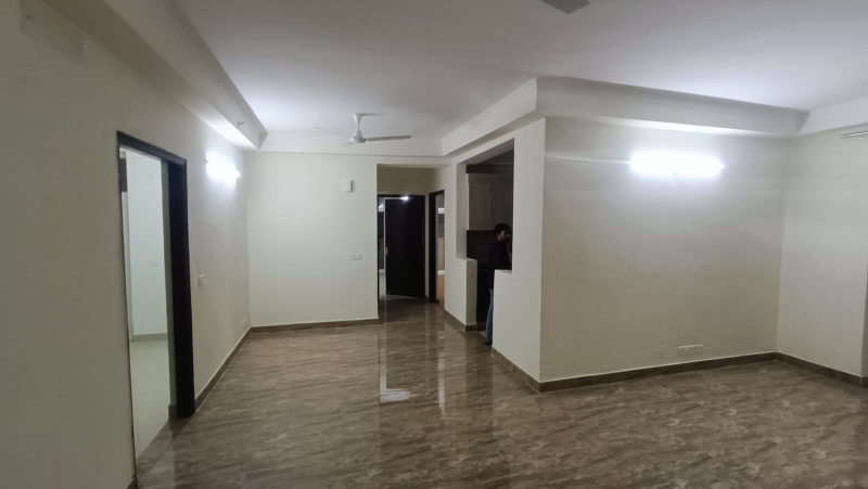 2 BHK Apartment For Rent in Mahagun Moderne Sector 78 Noida  7826888