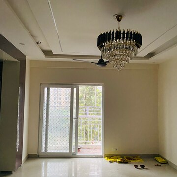 3.5 BHK Apartment For Rent in Aims Golf City, Noida Central