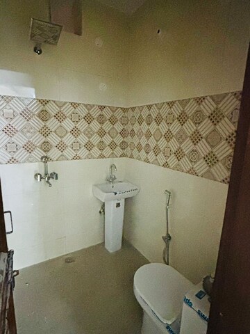 Bathroom in  Pg at Sector 27 – for Rent