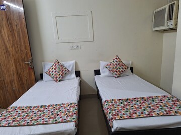 Room in  Pg at Sector 73 – for Rent