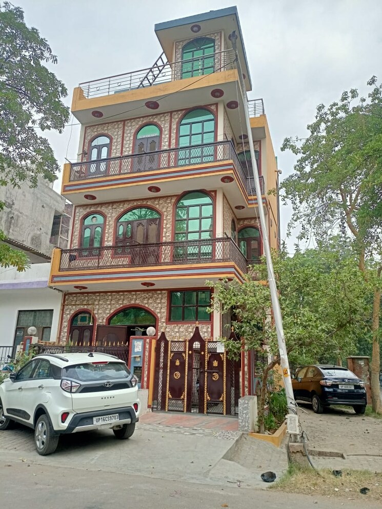Exterior View, gm-mall 5 Bedroom 68 Sq.Mt. Independent House In Gamma I Greater Noida Greater Noida 7827016