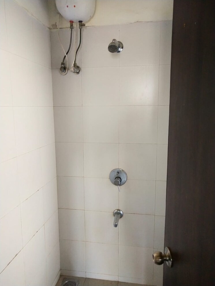 Bathroom, lodha-casa-royale 1 Bedroom 610 Sq.Ft. Apartment In Balkum Pada Thane 7827046