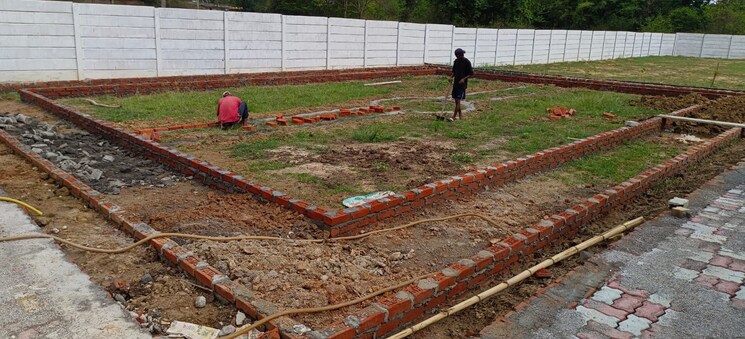 Garden, bihta  1361 Sq.Ft. Plot In Bihta Patna 7827088