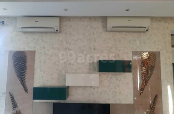 Kitchen in 4 BHK Apartment at Parsvnath Planet, Gomti Nagar – for Sale
