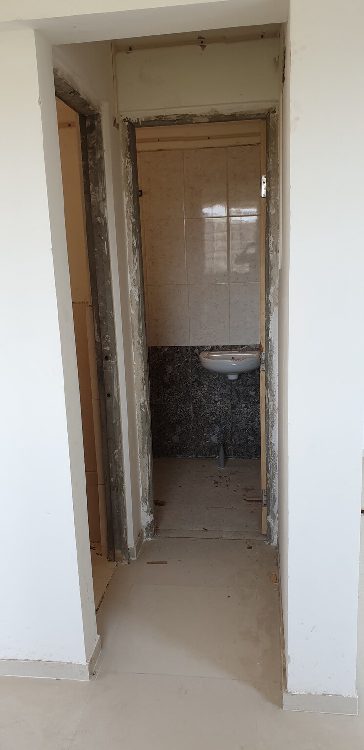 Bathroom, maple-aapla-ghar-sanaswadi 1 Bedroom 420 Sq.Ft. Apartment In Sanaswadi Pune 7827188