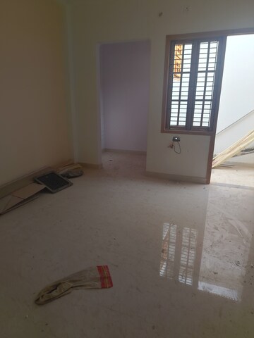 Room in 3 BHK Independent House at Gomti Nagar – for Sale