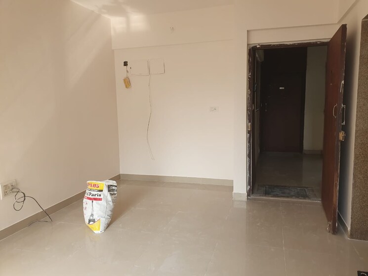 Room, everest-country-side 2 Bedroom 526 Sq.Ft. Apartment In Kasarvadavali Thane 7827231