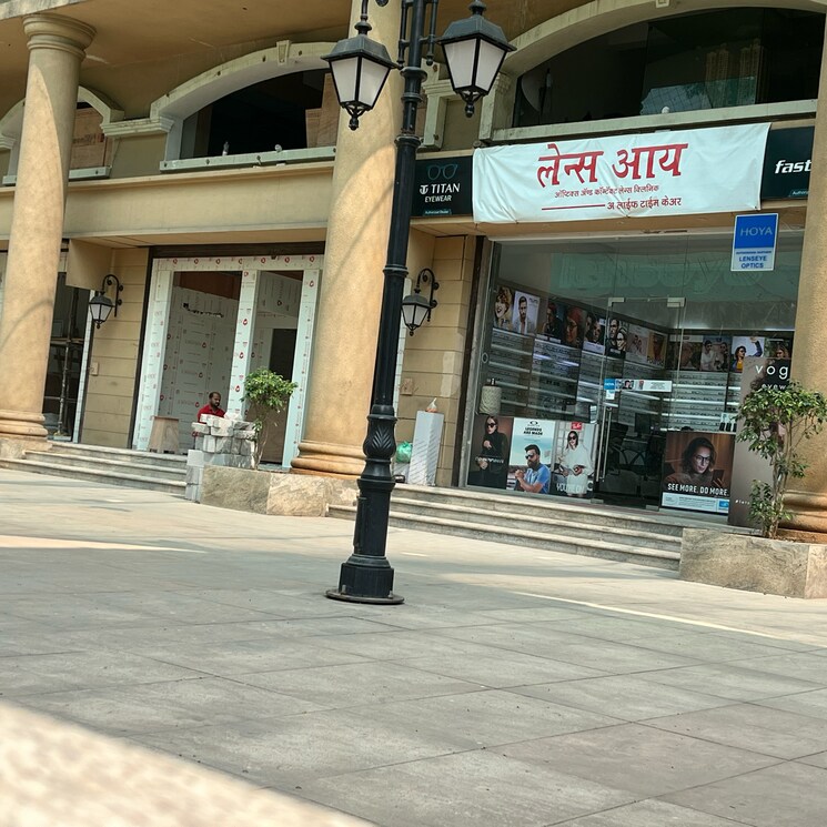  Parking, lakhani-empire-heritage Commercial Showroom 1010 Sq.Ft. In Panch Pakhadi Thane 7827264