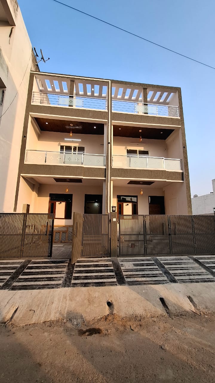 4 BHK + Pooja Room,Servant Room,Study Room,Extra Room Villa For Sale in Vikas Heights Gokulpura