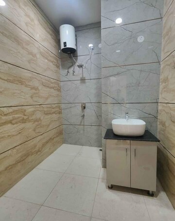 Bathroom in 3.5 BHK Independent House at Sahastradhara Road – for Sale