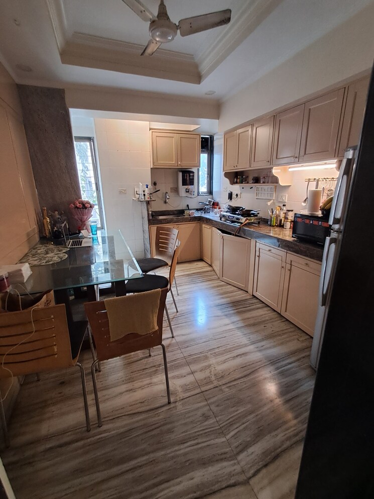 Kitchen, pr-hira 2 Bedroom 1250 Sq.Ft. Apartment In Khar West Mumbai 7827415