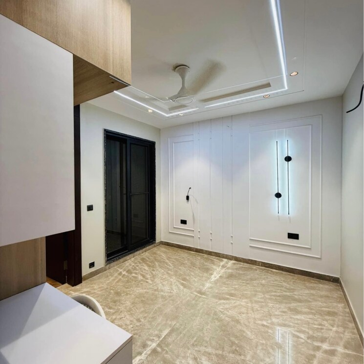 Room, ansal-api-versalia-2 4 Bedroom 270 Sq.Yd. Builder Floor In Sector 67 Gurgaon 7827460