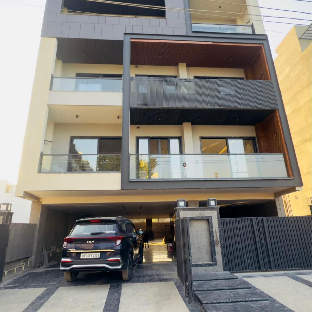 4 BHK + Pooja Room,Servant Room Builder Floor For Sale in Ansal Api Versalia 2