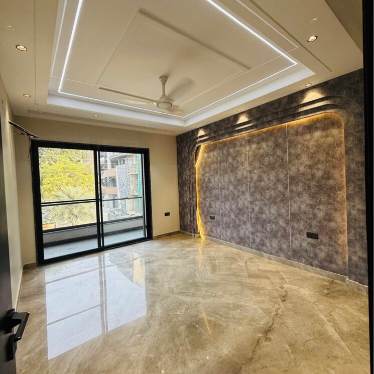 Room, ansal-api-versalia-2 4 Bedroom 270 Sq.Yd. Builder Floor In Sector 67 Gurgaon 7827460