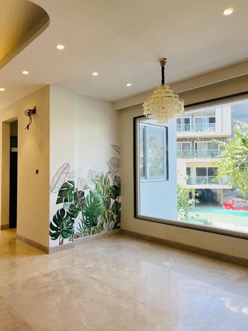 Room in 4 BHK Builder Floor at BPTP Floors, Sector 70 – for Sale