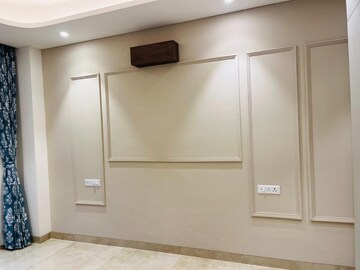 Furnished Amenities in 4 BHK Builder Floor at BPTP Floors, Sector 70 – for Sale