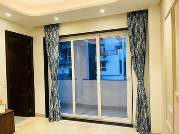 Building Lobby in 4 BHK Builder Floor at BPTP Floors, Sector 70 – for Sale