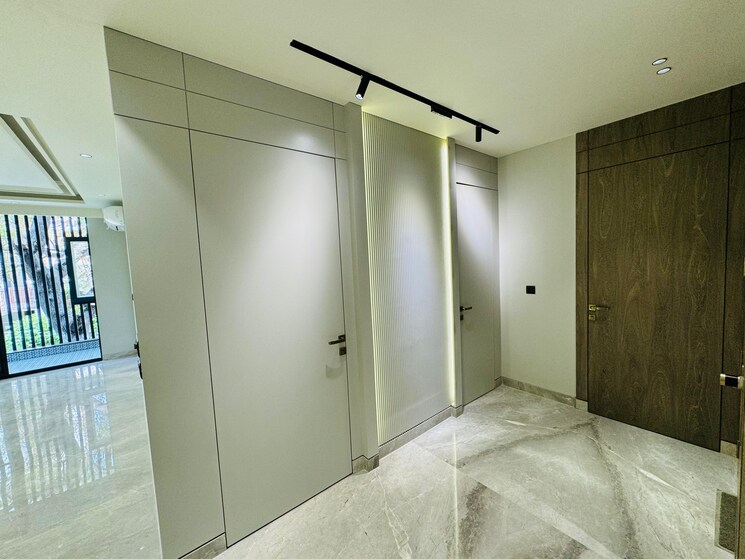 Room, unitech-south-city-ii 4 Bedroom 360 Sq.Yd. Builder Floor In Sector 50 Gurgaon 7827473